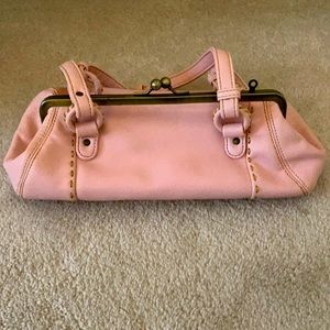 Light pink shoulder bag